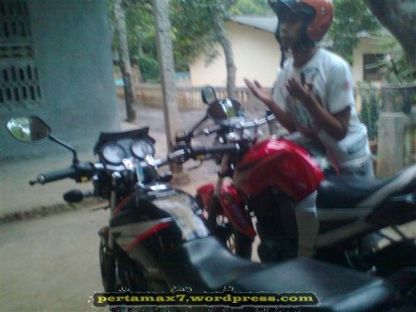 Foto0815 (Small) empunya byson doa, nggak tau doa apa