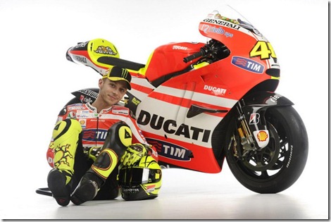 2011-ducati-desmosedici-valentino-rossi