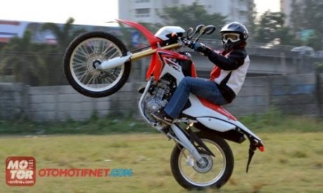20120810-crf250-1.jpg