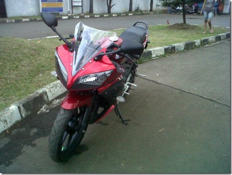 vixion r15