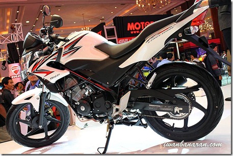 honda streetfire cb150r