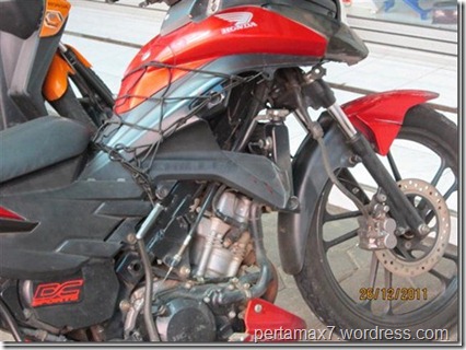 kecelakaan honda cs1