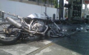 Motor-yang-terbakar.jpg