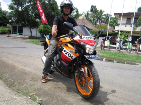 testride-honda-cbr150r.jpg