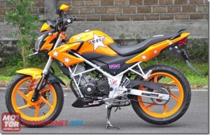 honda-cb150r-repsol-edition_thumb.jpg