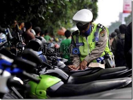 polisi lalu lintas