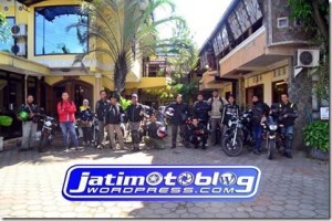 baksos-jatimotoblog-2013-6_thumb.jpg