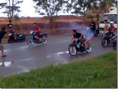 balap liar jalan raya