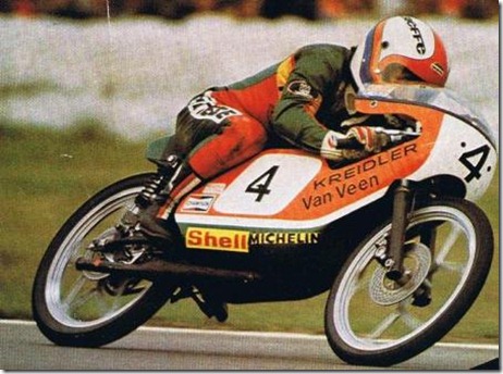 ban cacing buat cornering