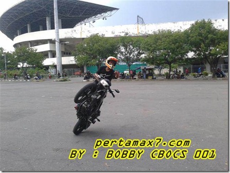 honda CB150R freestyle 2