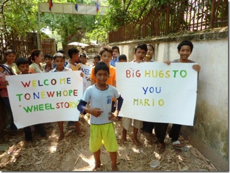 mario iroth misi kemanusiaan (Small)