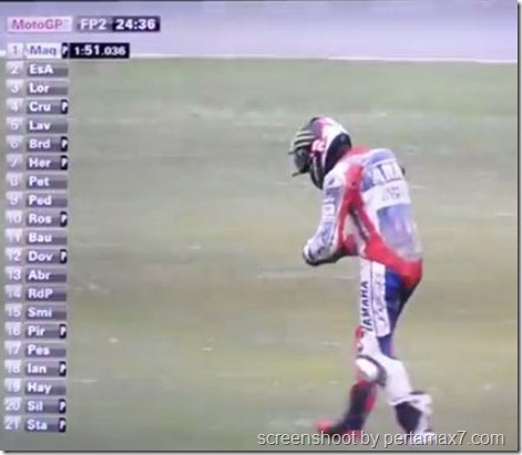 jorge lorenzo crash 26