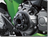 KAWASAKI-Z800-_36_thumb.jpg