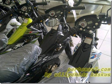 leg shield suzuki satria fu 2013 1