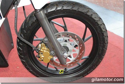 TVS-Dazz-Ban-Depan (Small)