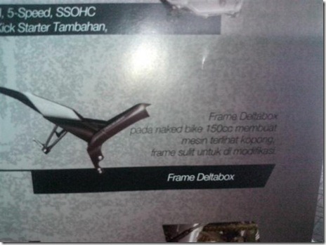 honda CB150R vs yamaha new vixion lightning 2 (Small)