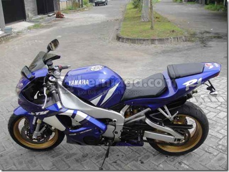 yamaha r1 2002