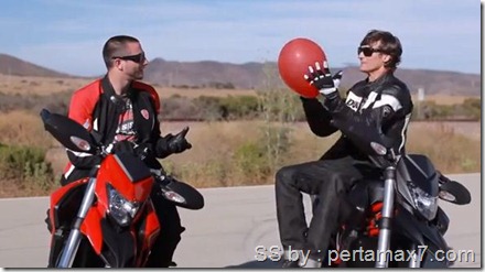 ducati wheelie challenge ballon