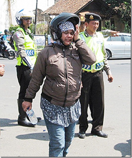 istri tertinggal saat mudik