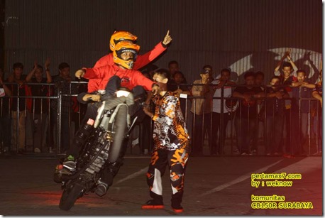 freestyle honda CB150R 7