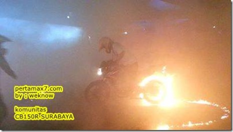 freestyle honda CB150R 8