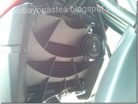 radiator kawasaki bajaj pulsar 200ns (Small)