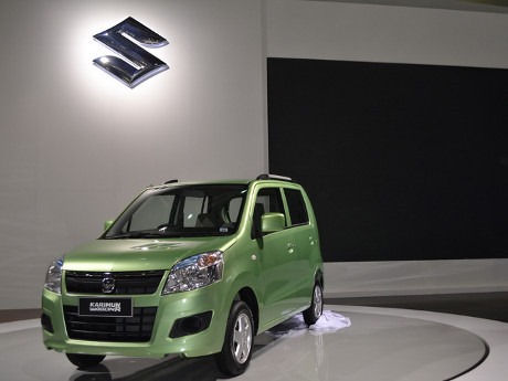 suzuki-karimun-wagon-R-green.jpg