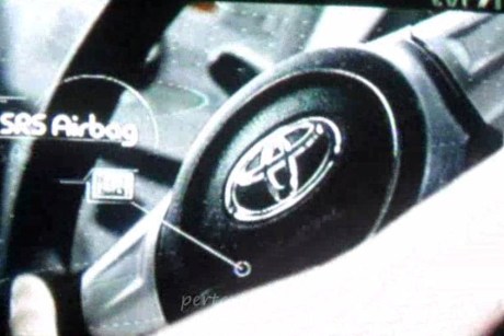 toyota-agya-srs-airbag.jpg