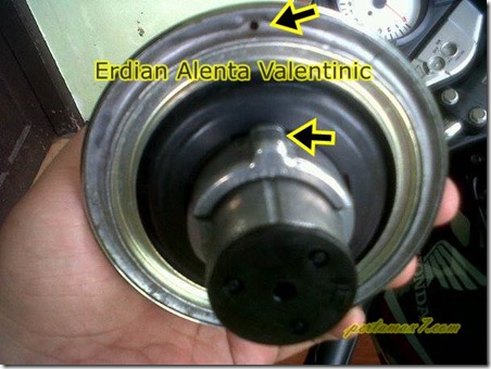 tutup tangki honda CB150R lubang depan