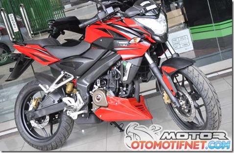 1008-Aksesoris-Pulsar200-1