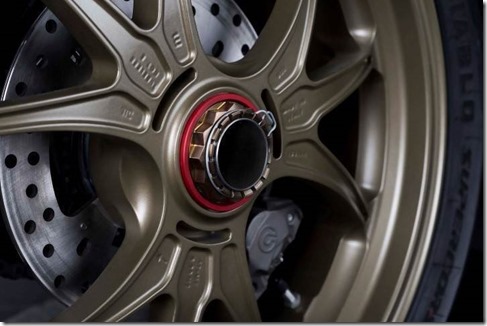 2014-ducati-1199-superleggera-studio-14 (Small)