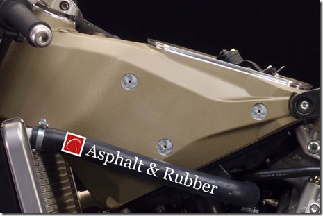 Ducati-1199-Panigale-R-Superleggera-leak-08