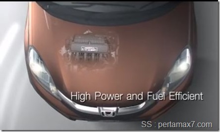 HONDA MOBILIO engine