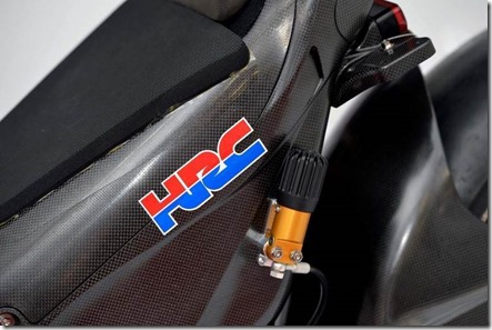 2014-honda-rcv1000r-motogp-11 (Small)