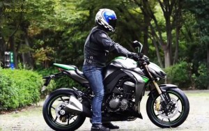 2014-kawasaki-z1000-video-leak-15-Small.jpg