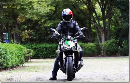 2014-kawasaki-z1000-video-leak-17 (Small)