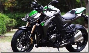 2014-Kawasaki-Z1000-video-leak-25-635×372-Small_thumb.jpg