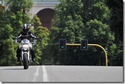 44-44 MONSTER696 (Mobile)