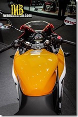 all new honda CBR250R Dual Headlamp 5