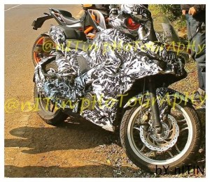 bajaj-pulsar-375-faired-1-Small.jpg