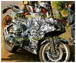 bajaj-pulsar-375-faired-2-Small.jpg