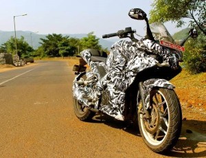 bajaj-pulsar-375-faired-6-Small.jpg