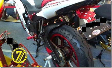 modifikasi honda CB150R surabaya-1