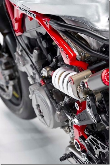 pierobon-trellis-frame-ducati-1199-panigale-04 (Small)