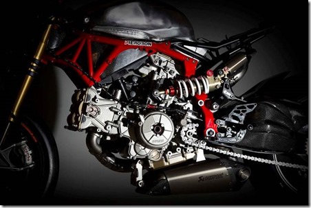 pierobon-trellis-frame-ducati-1199-panigale-07 (Small)