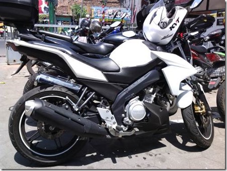 pulsar 200 vs new vixion