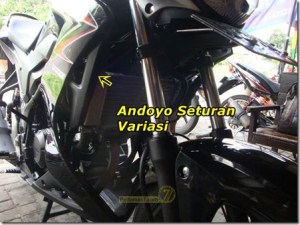 Half-fairing-Honda-CB150-4_thumb.jpg