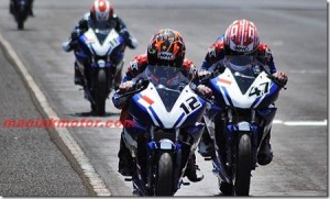 Yamaha-Asean-Race-r15-3_thumb.jpg