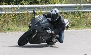 2015-Energica-Ego-Feature-Action