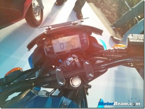 500x375x2014-Suzuki-Gixxer-Cluster.jpg.pagespeed.ic.WPmOItPqPV